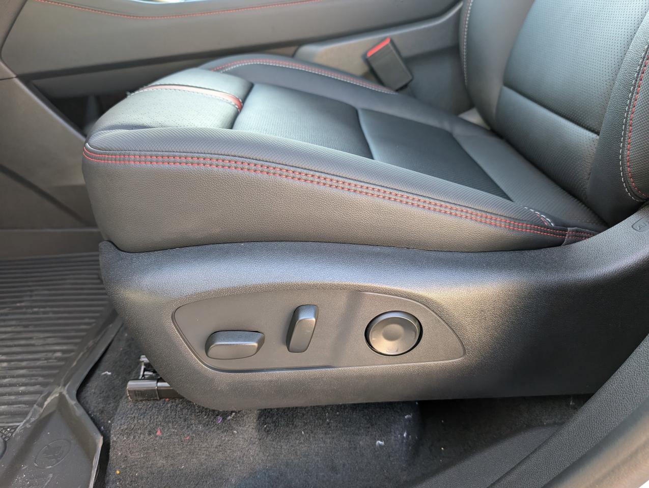 2026 Chevrolet Traverse RS Photo