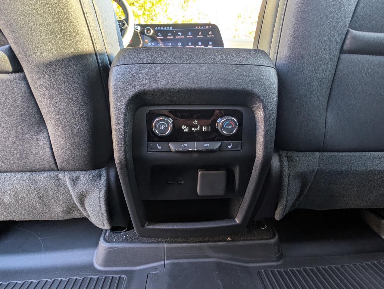 2026 Chevrolet Traverse RS Photo