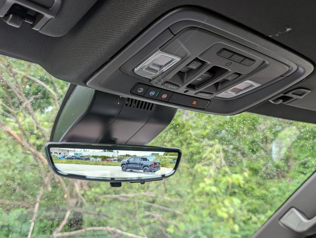 2025 GMC SIERRA 2500HD DENALI Photo