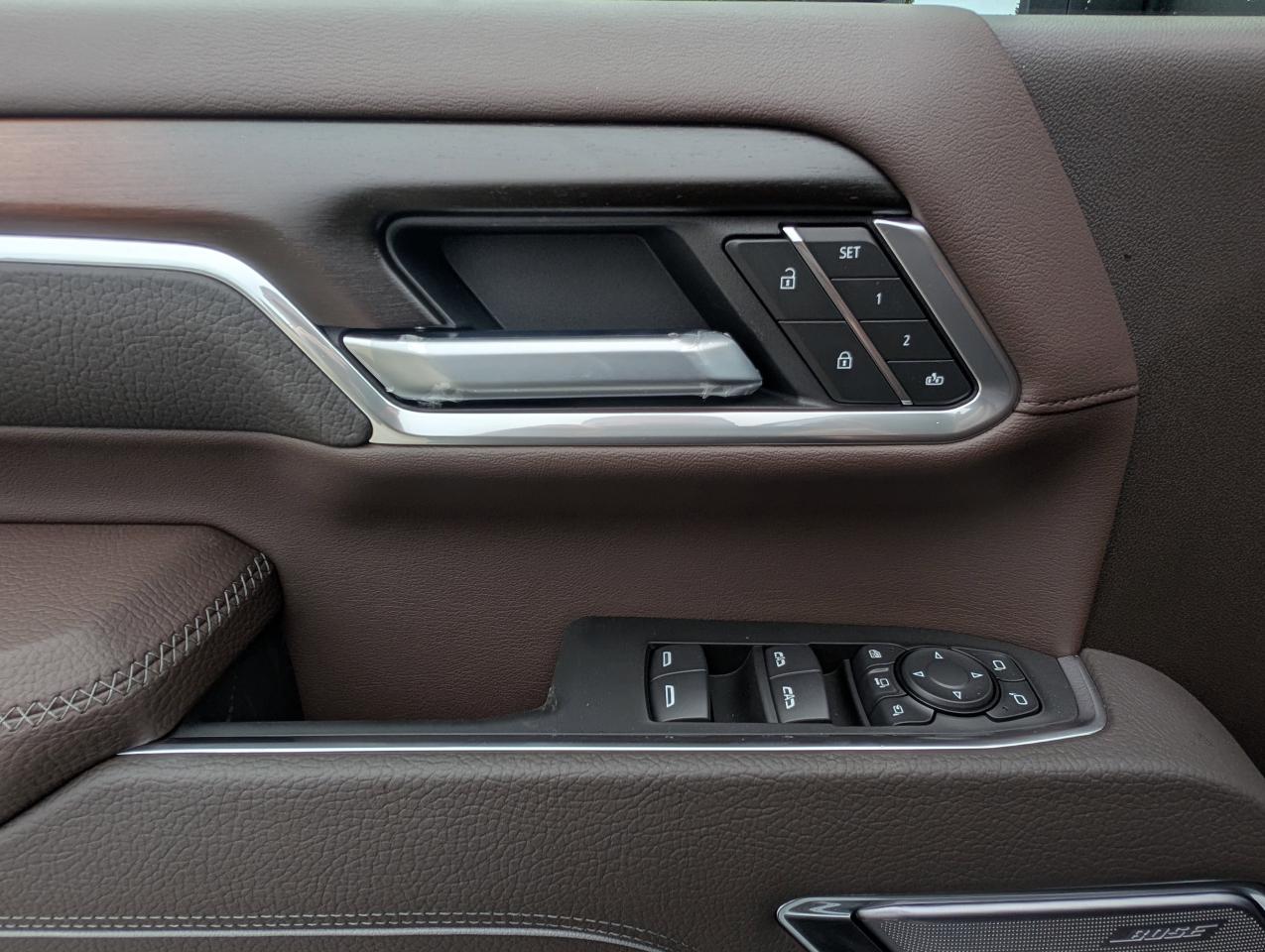 2025 GMC SIERRA 2500HD DENALI Photo