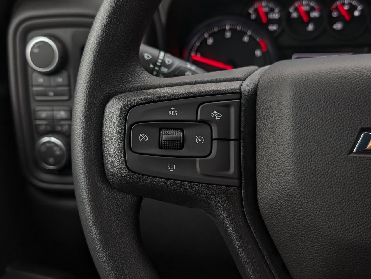 2026 Chevrolet SILVERADO 2500HD Custom Photo