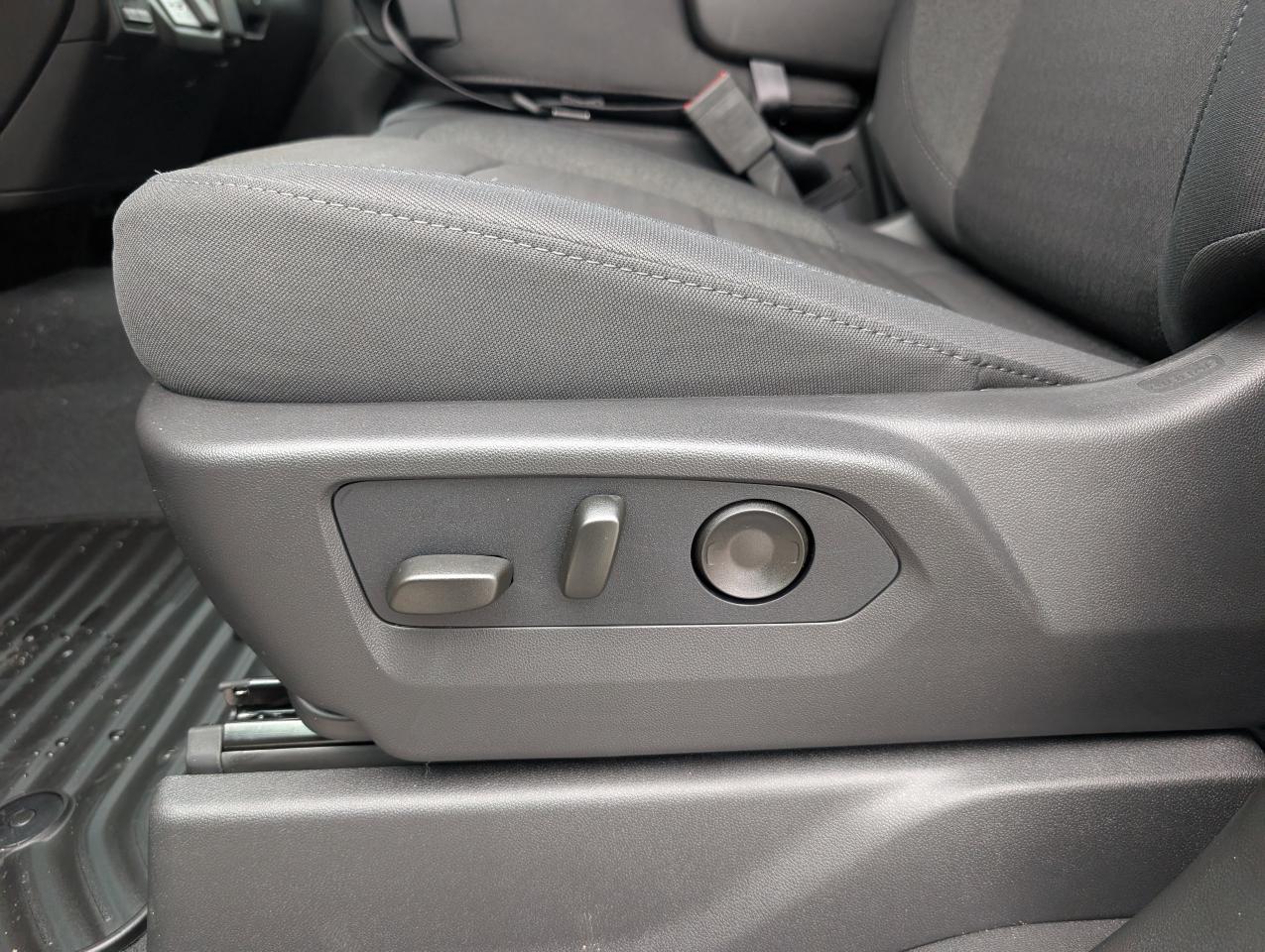 2026 Chevrolet SILVERADO 2500HD Custom Photo