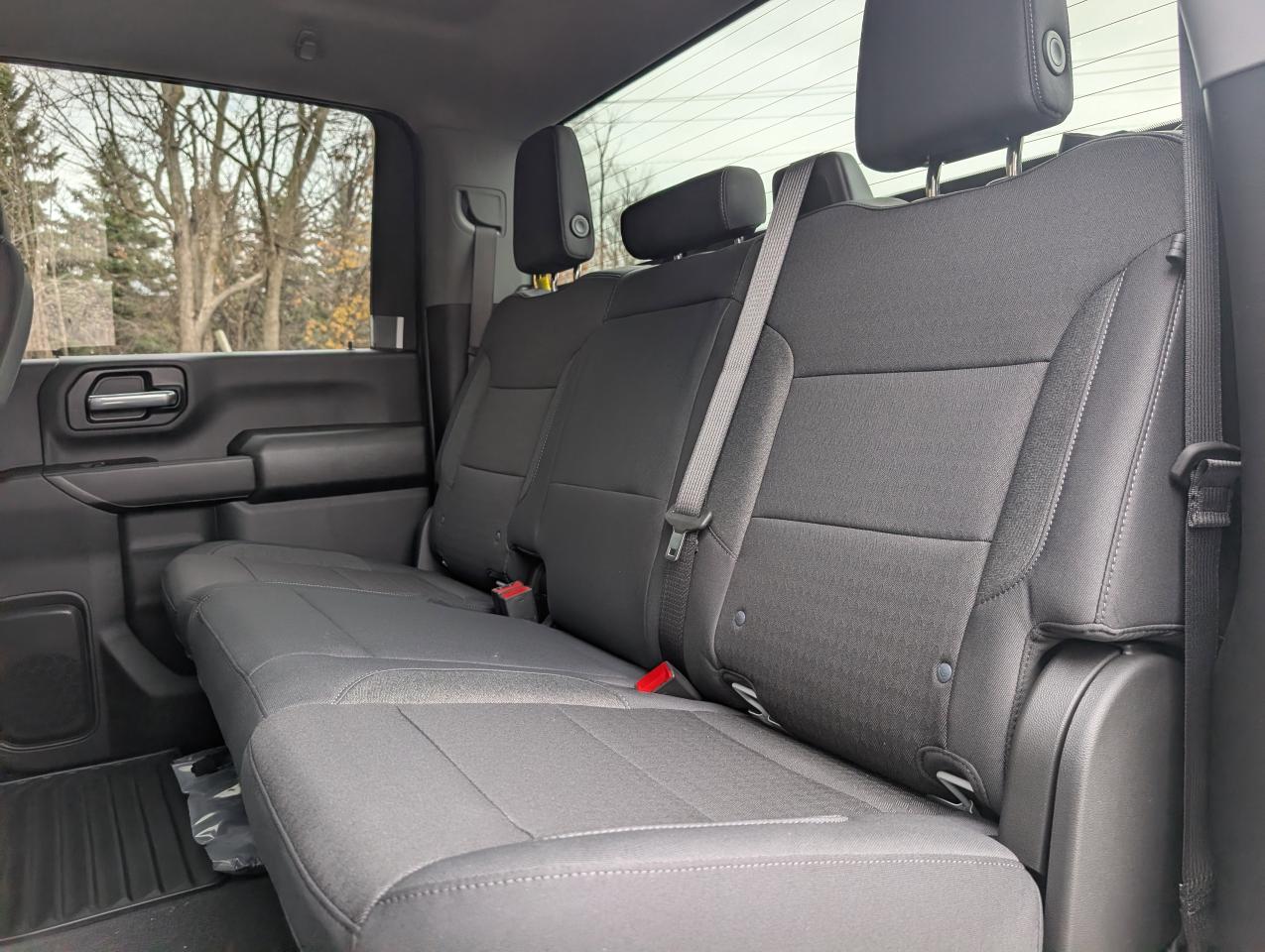 2026 Chevrolet SILVERADO 2500HD Custom Photo