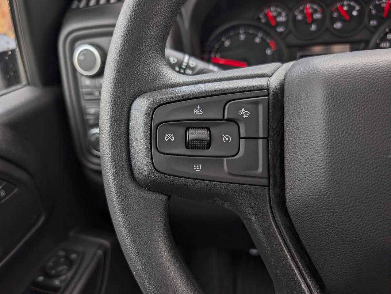 2026 Chevrolet SILVERADO 2500HD Custom Photo