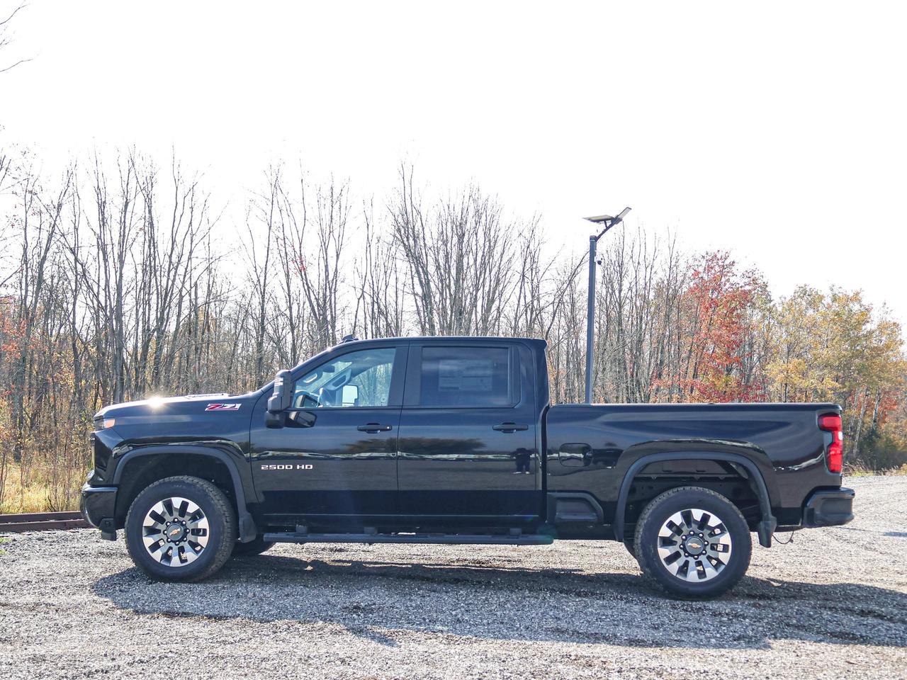 2026 Chevrolet SILVERADO 2500HD Custom Photo