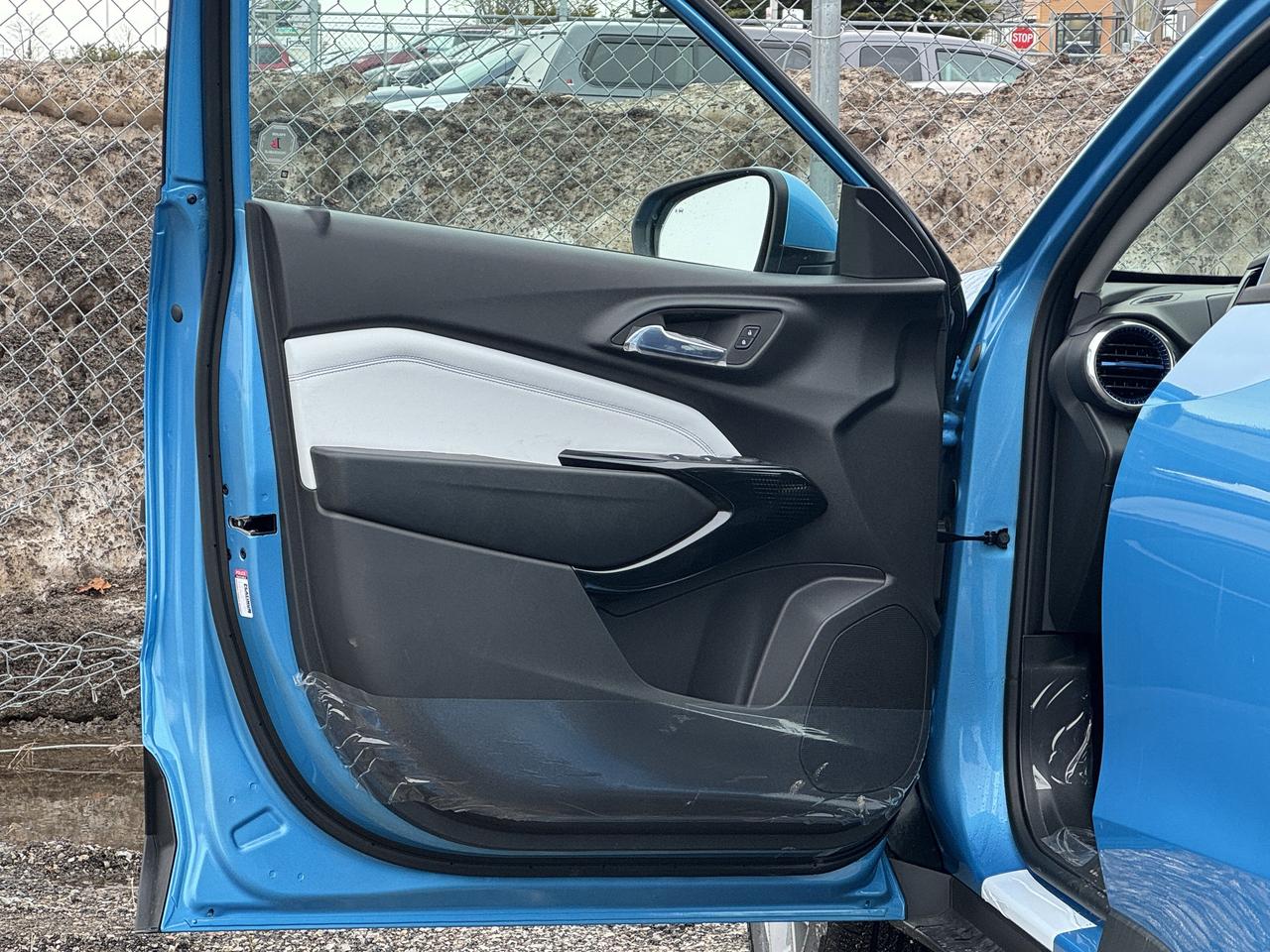 2026 Chevrolet Trax LT Photo