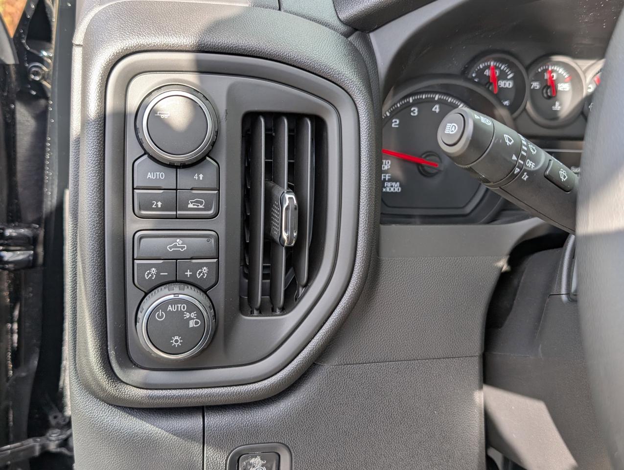 2026 Chevrolet Silverado 1500 Work Truck Photo