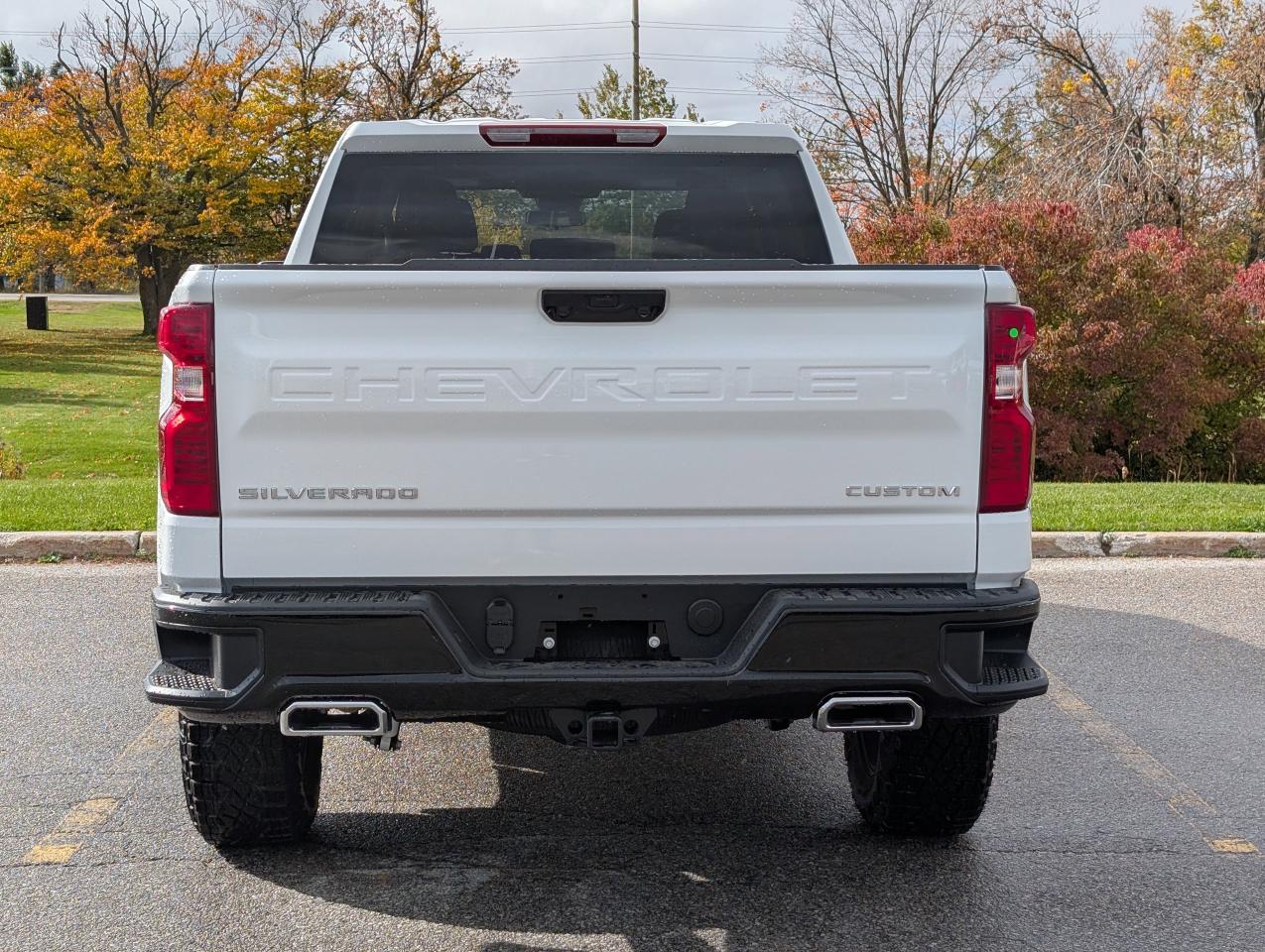 2026 Chevrolet Silverado 1500 Custom Trail Boss Photo