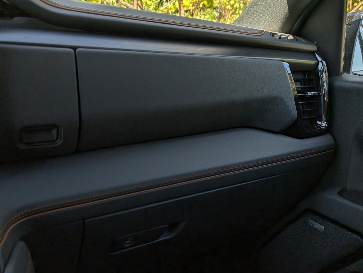 2026 GMC Sierra 1500 AT4 Photo