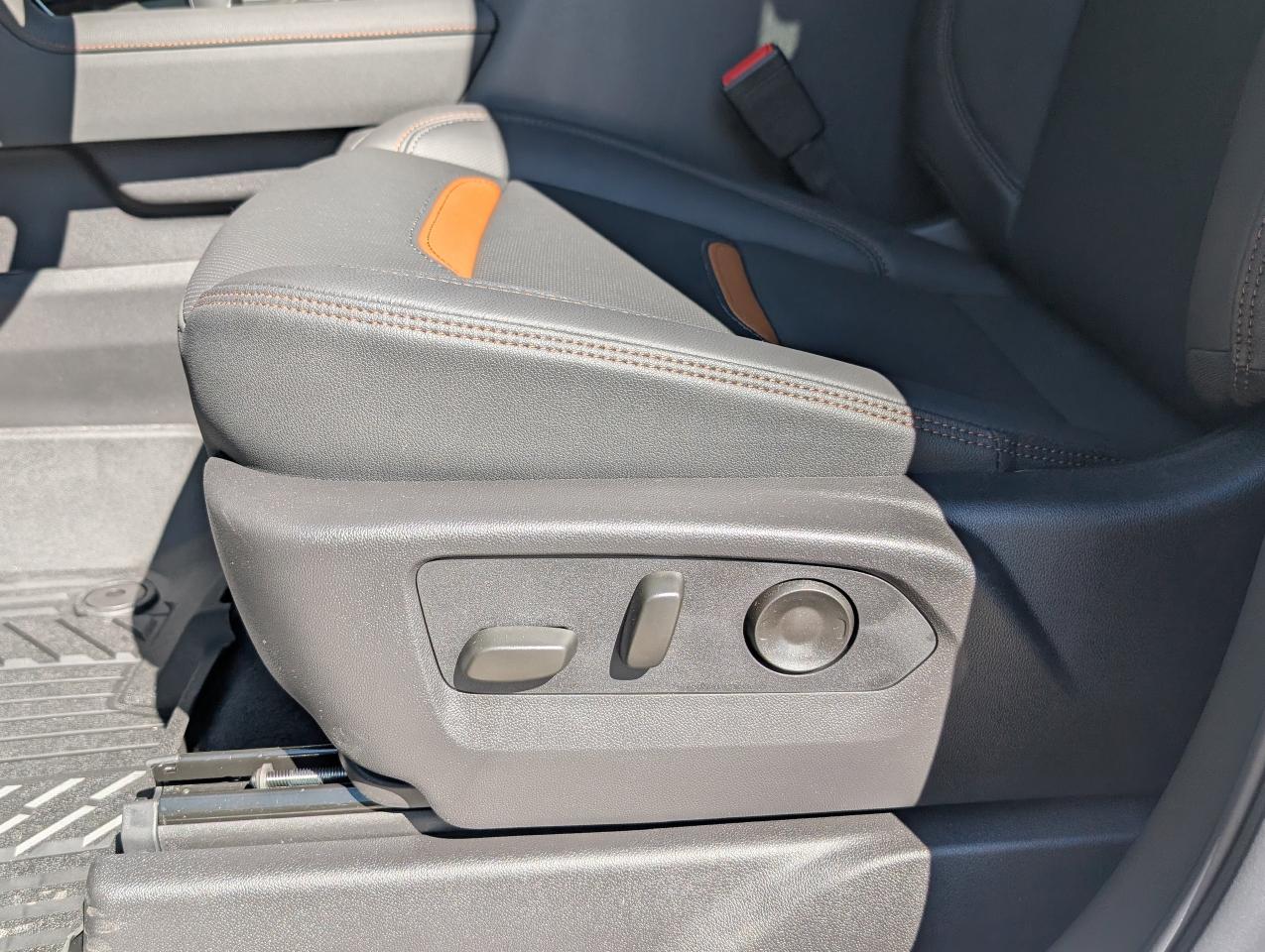 2026 GMC Sierra 1500 AT4 Photo