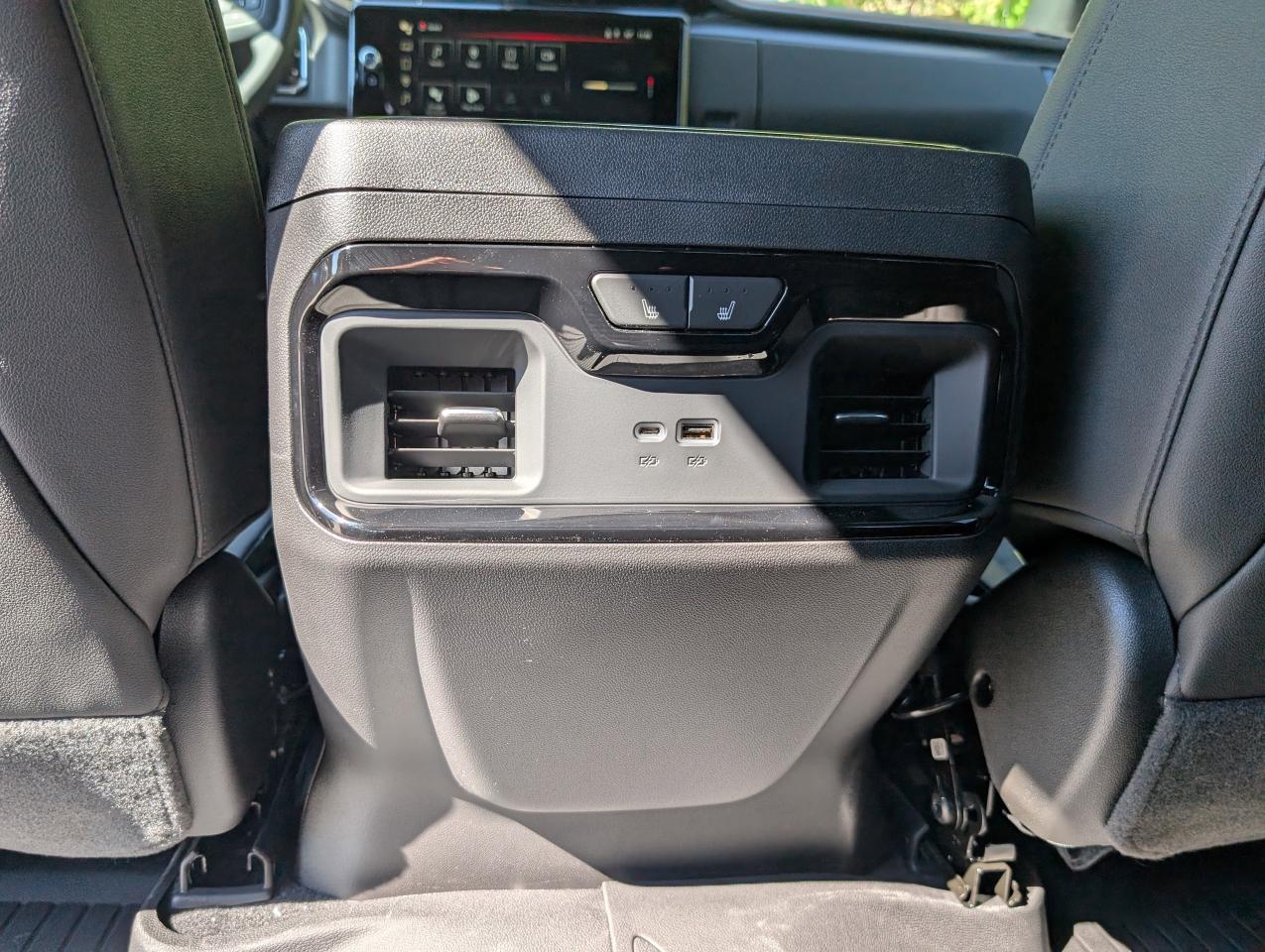 2026 GMC Sierra 1500 AT4 Photo