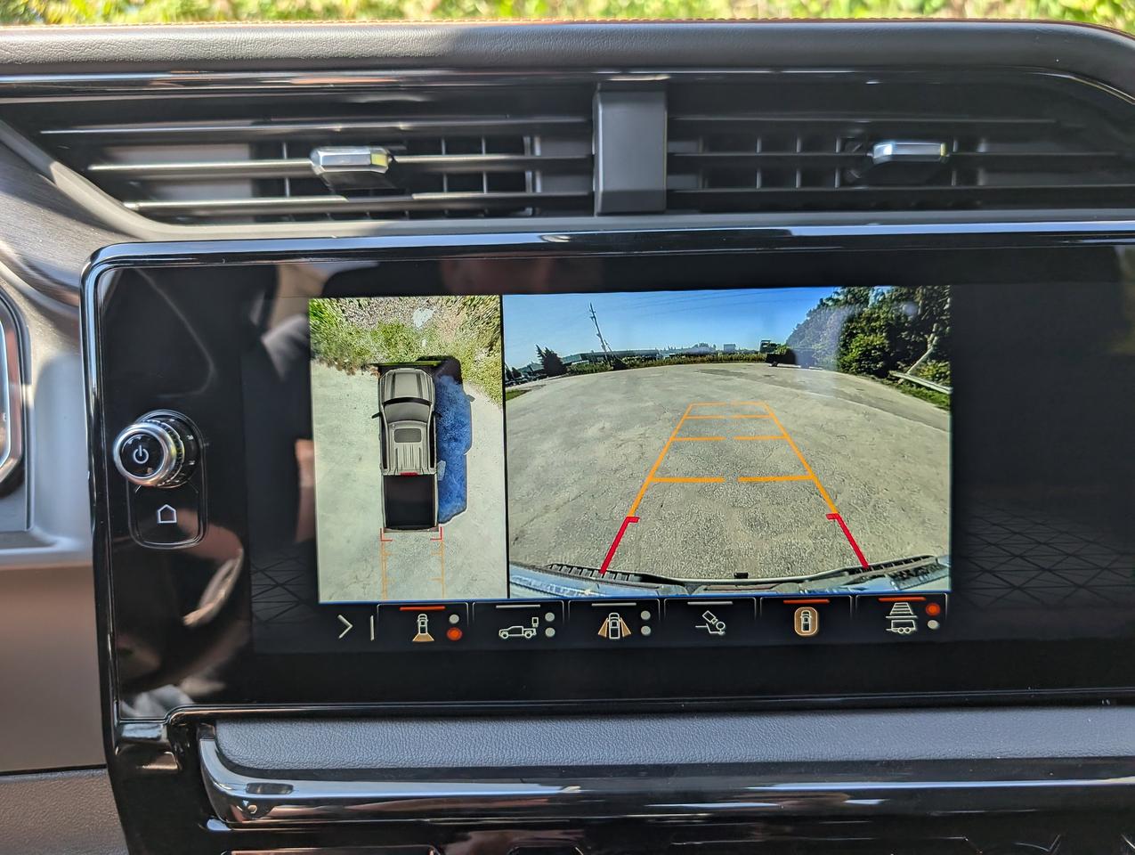 2026 GMC Sierra 1500 AT4 Photo