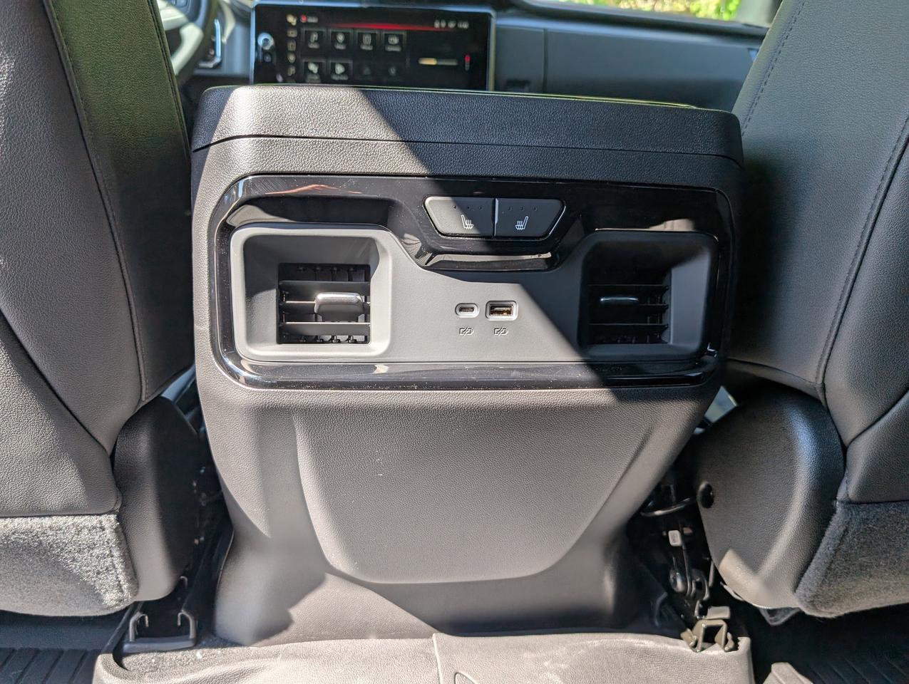 2026 GMC Sierra 1500 AT4 Photo