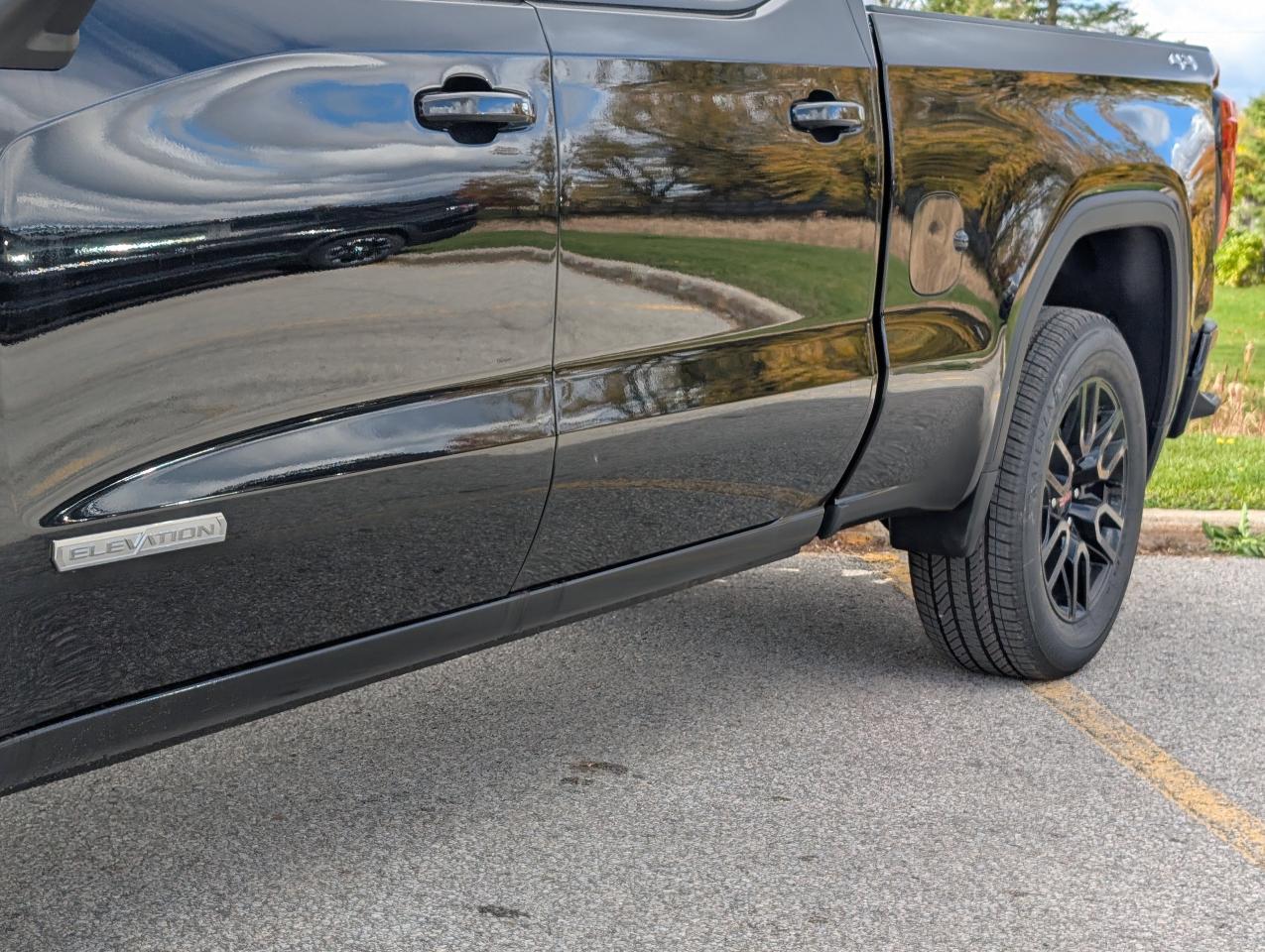 2026 GMC Sierra 1500 ELEVATION Photo3