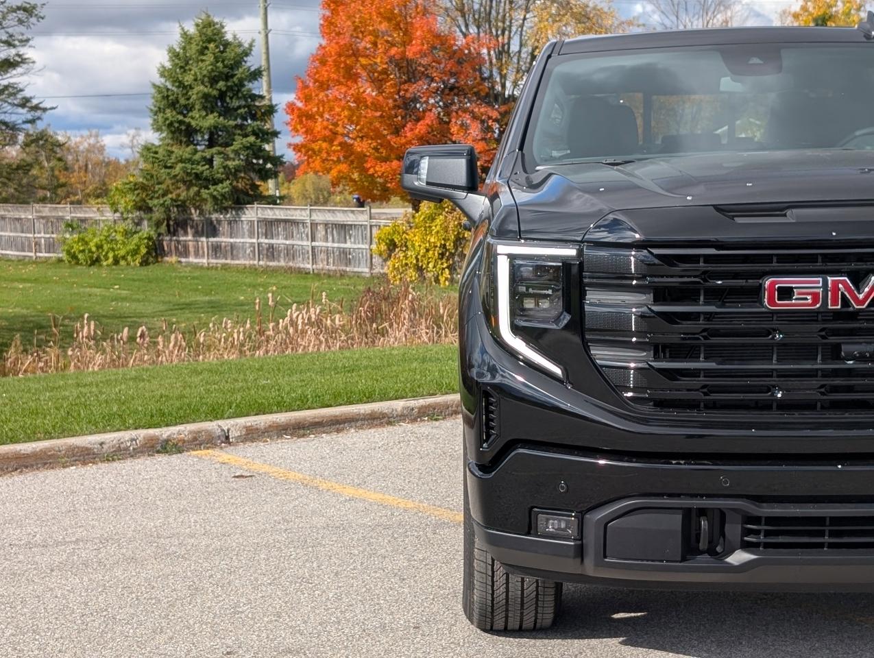 2026 GMC Sierra 1500 ELEVATION Photo