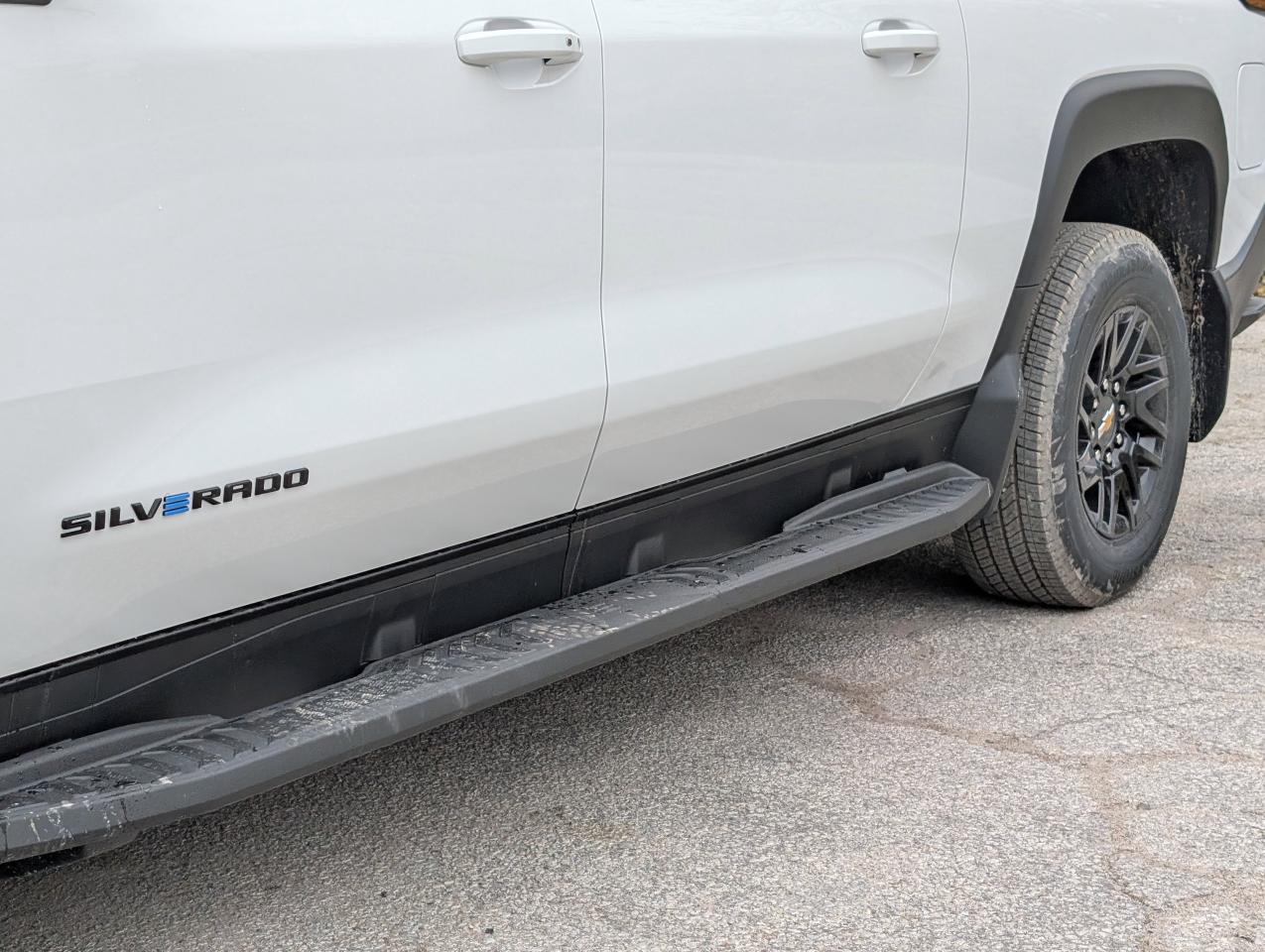 2026 Chevrolet Silverado EV Max Range Work Truck Photo3