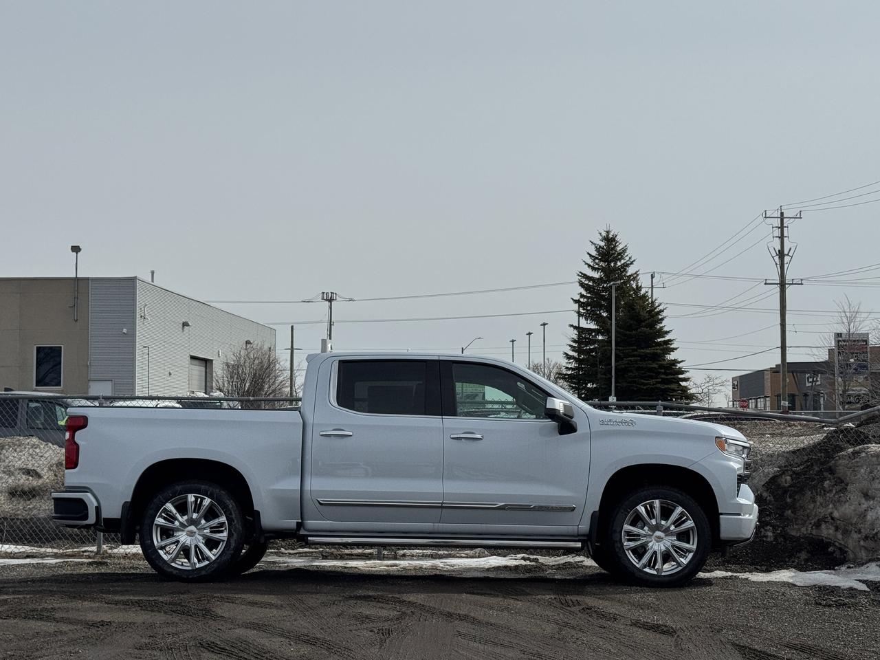 2026 Chevrolet Silverado 1500 High Country Photo