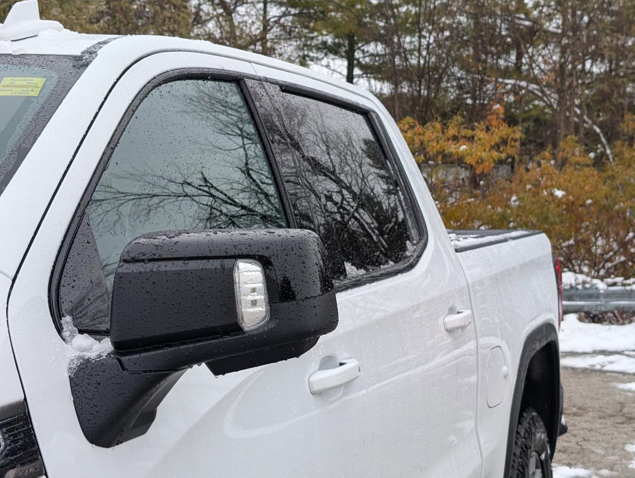 2026 GMC Sierra 1500 AT4X Photo2