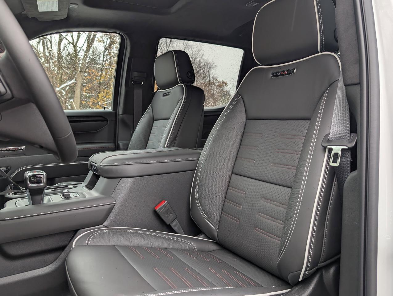 2026 GMC Sierra 1500 AT4X Photo