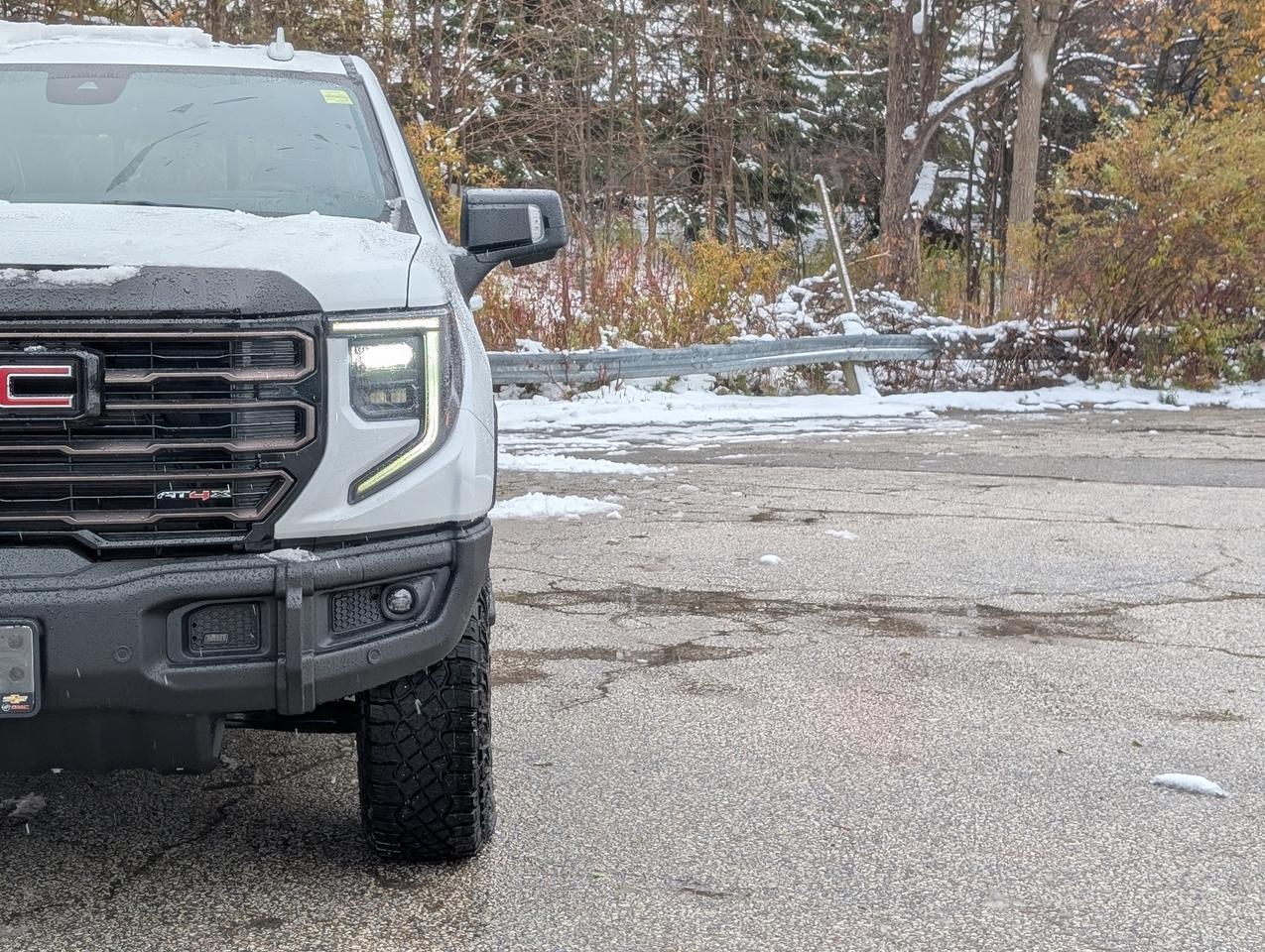 2026 GMC Sierra 1500 AT4X Photo