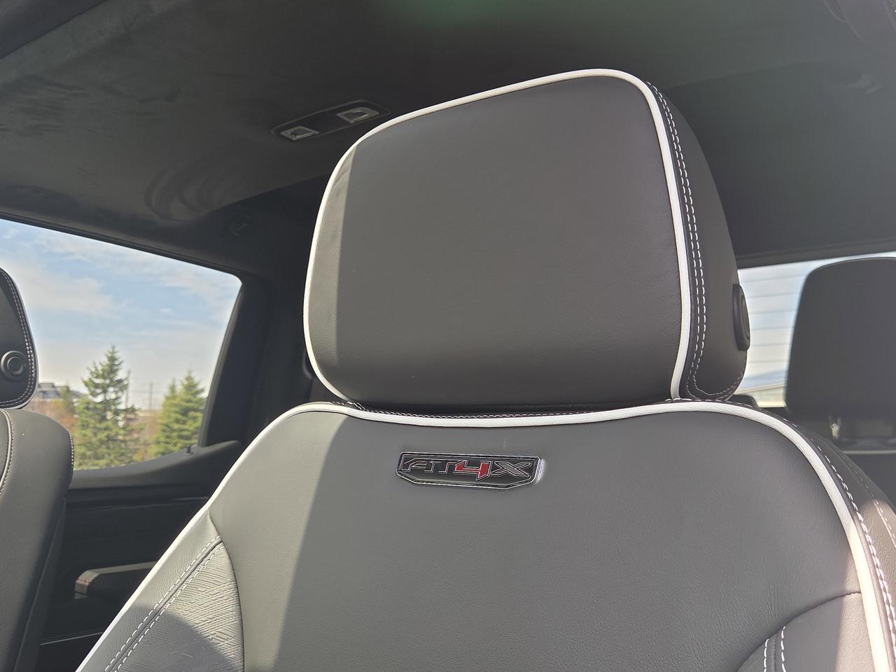2026 GMC Sierra 1500 AT4X Photo