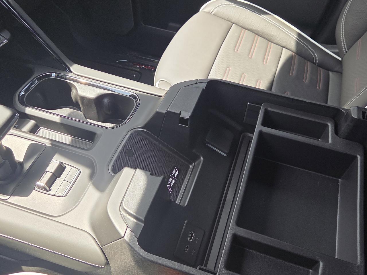 2026 GMC Sierra 1500 AT4X Photo