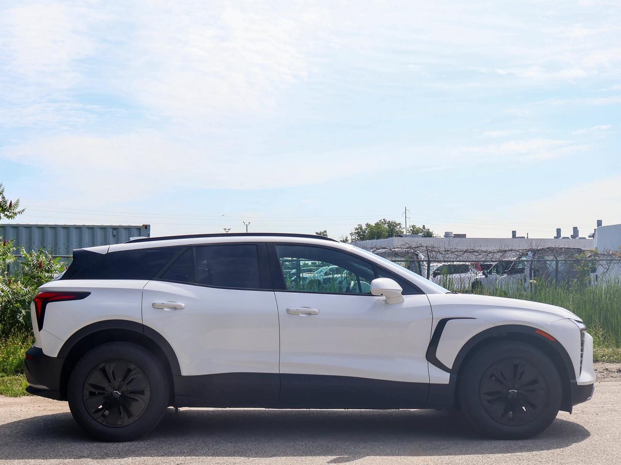 2026 Chevrolet Blazer EV AWD LT Photo