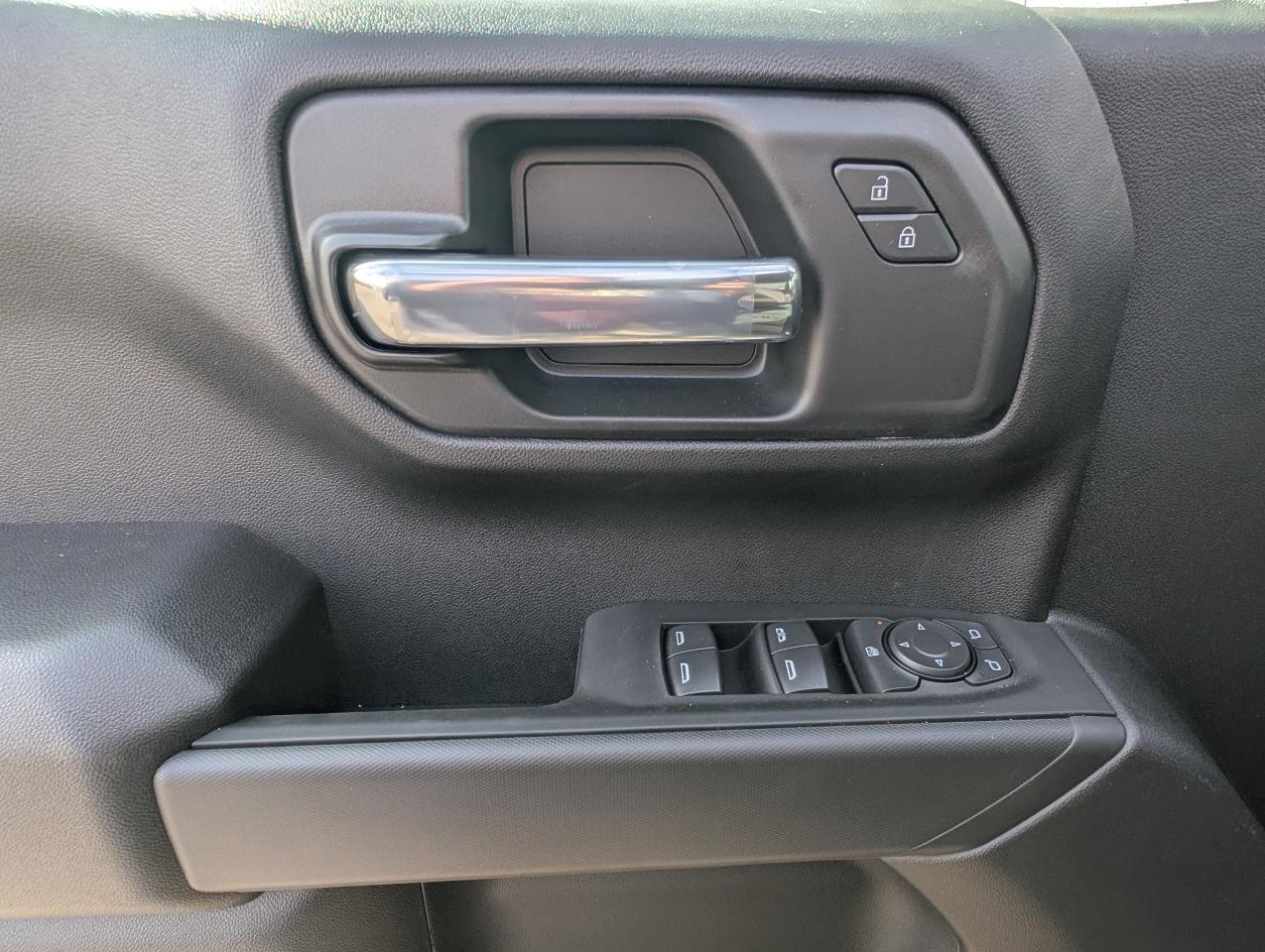 2026 Chevrolet Silverado 1500 Custom Trail Boss Photo