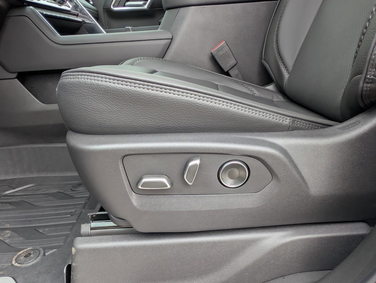 2026 GMC Sierra 3500HD Denali Photo