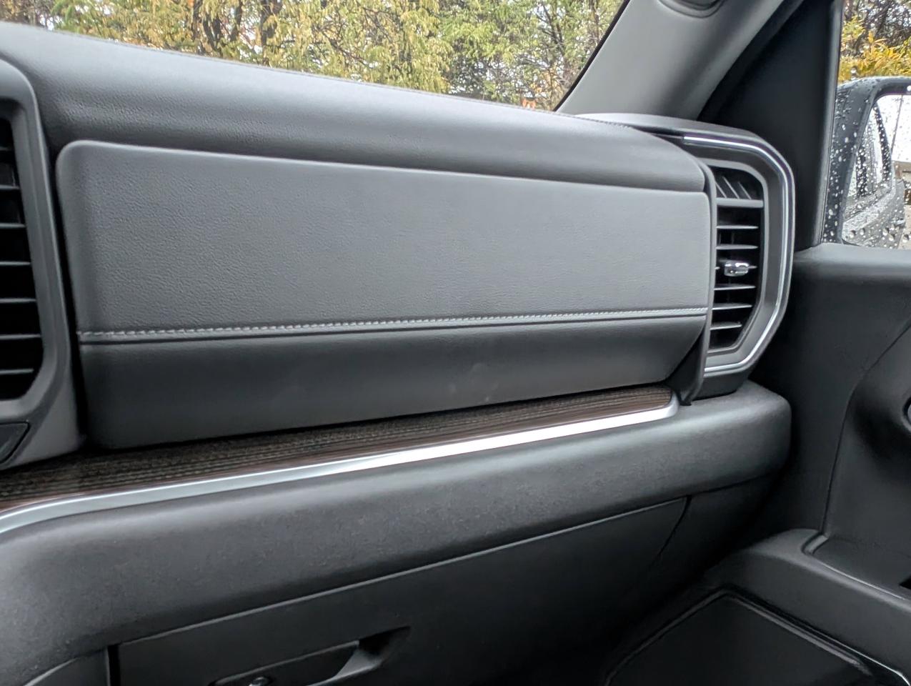 2026 Chevrolet Silverado 1500 RST Photo