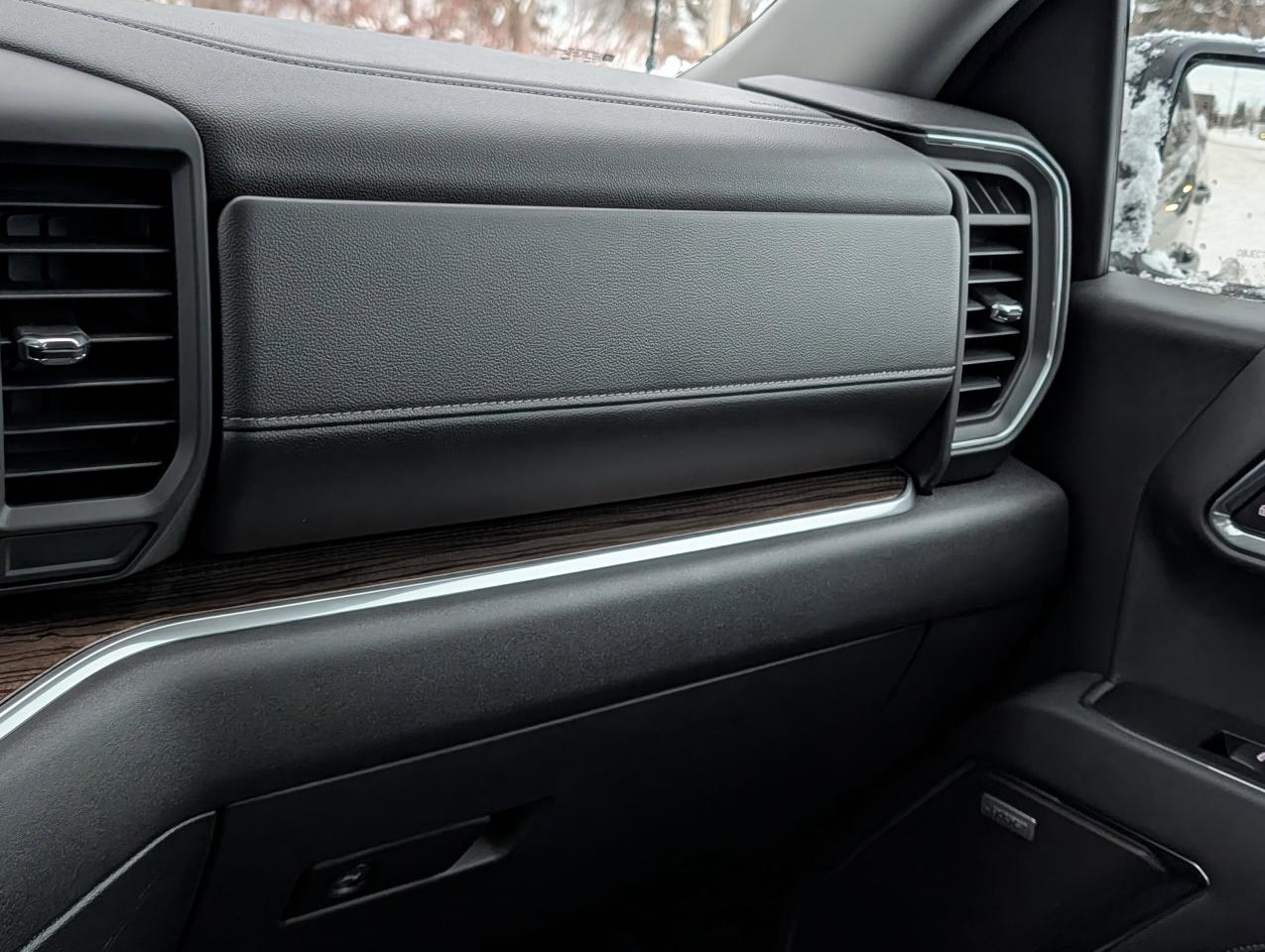 2026 Chevrolet Silverado 1500 RST Photo