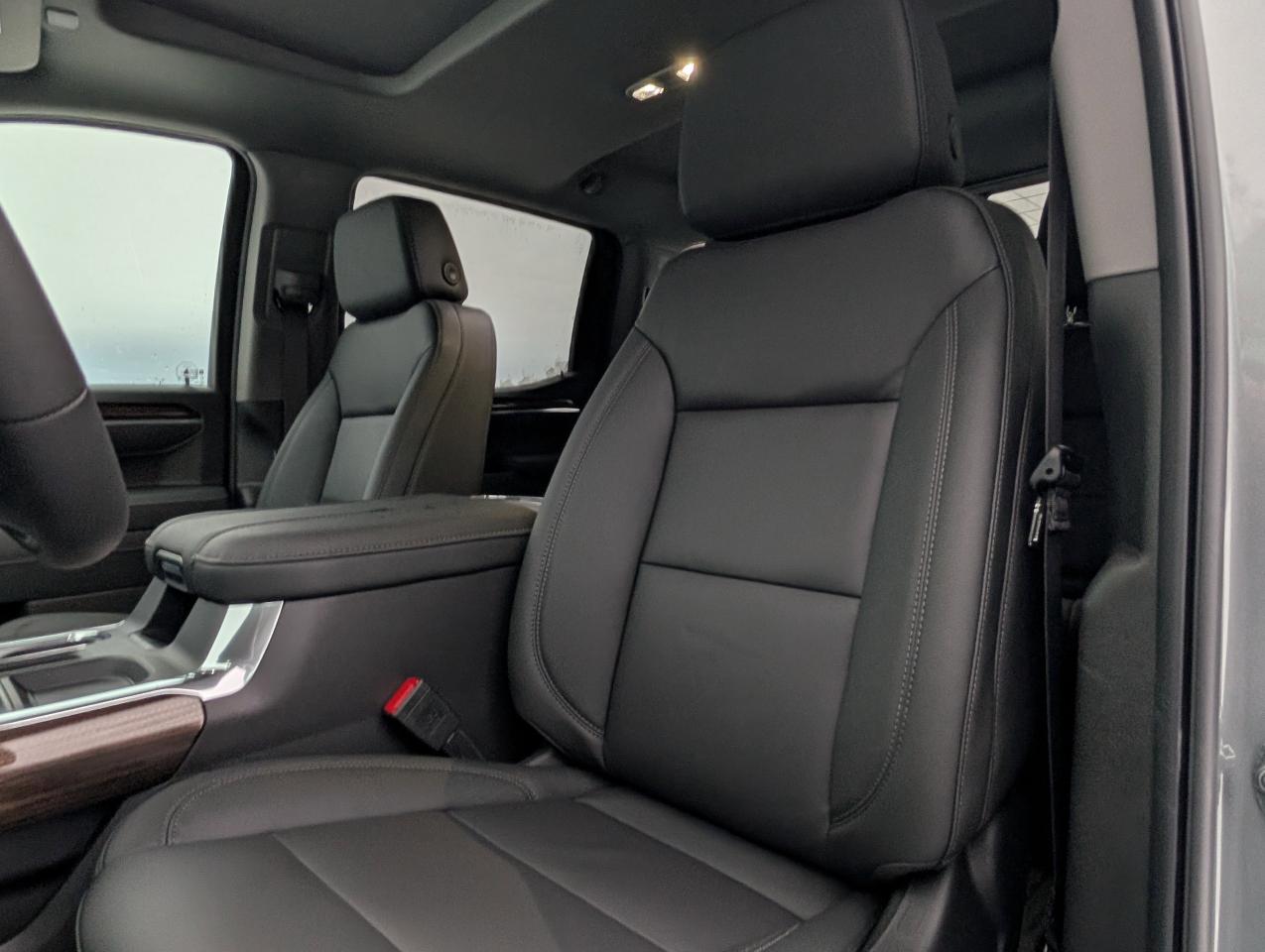 2026 Chevrolet Silverado 1500 RST Photo