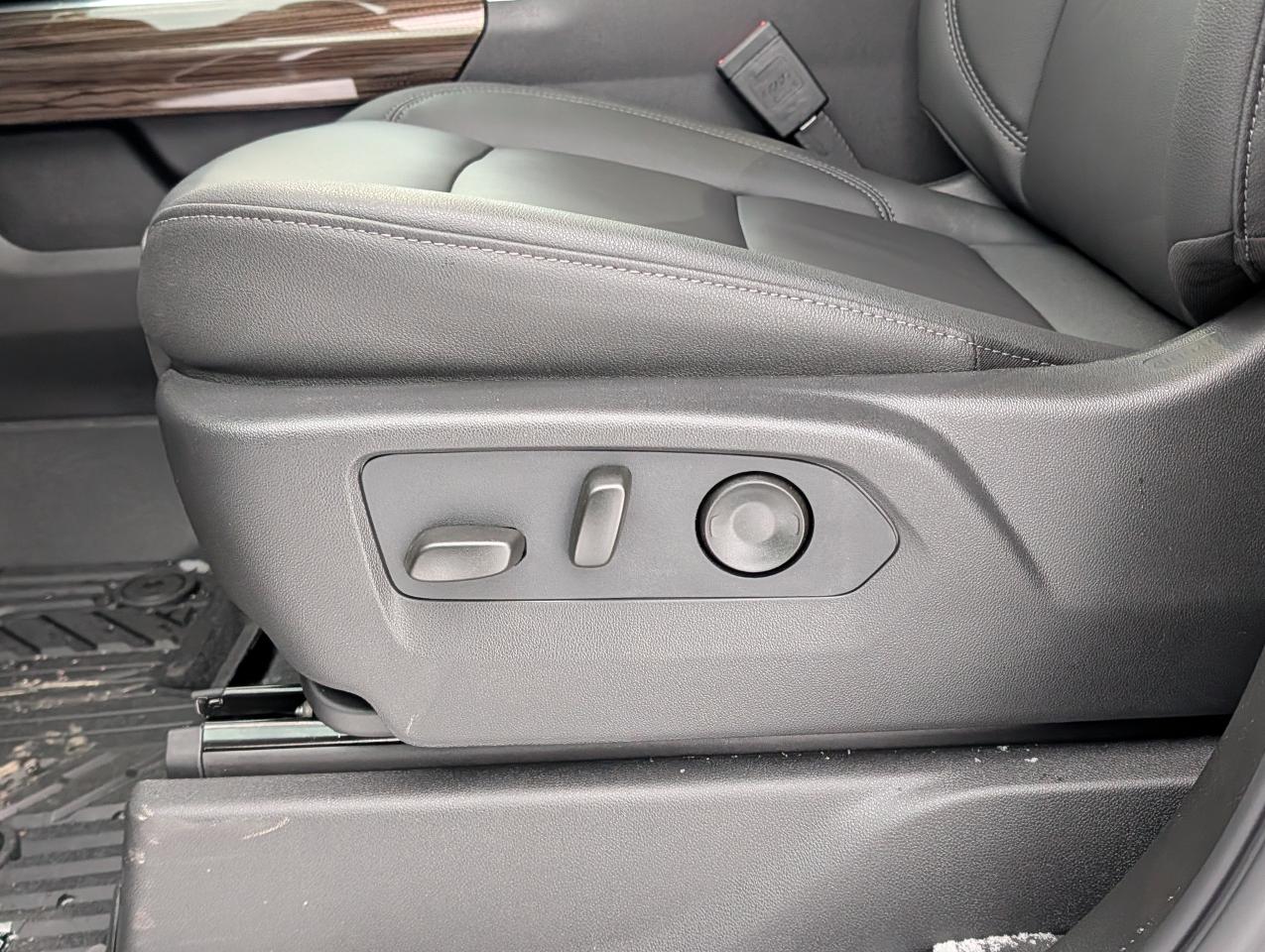 2026 Chevrolet Silverado 1500 RST Photo