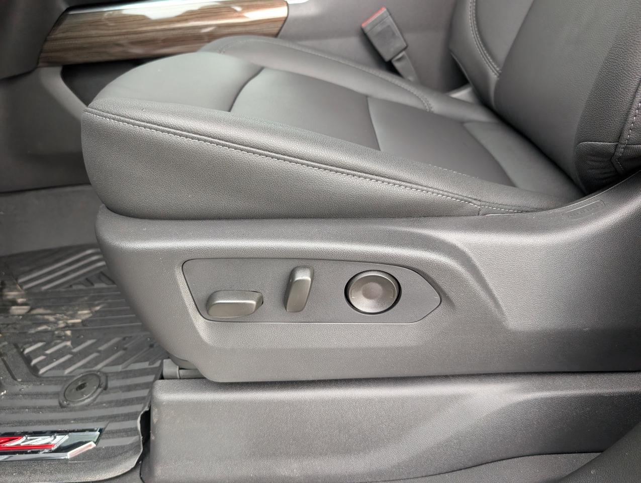 2026 Chevrolet Silverado 1500 RST Photo