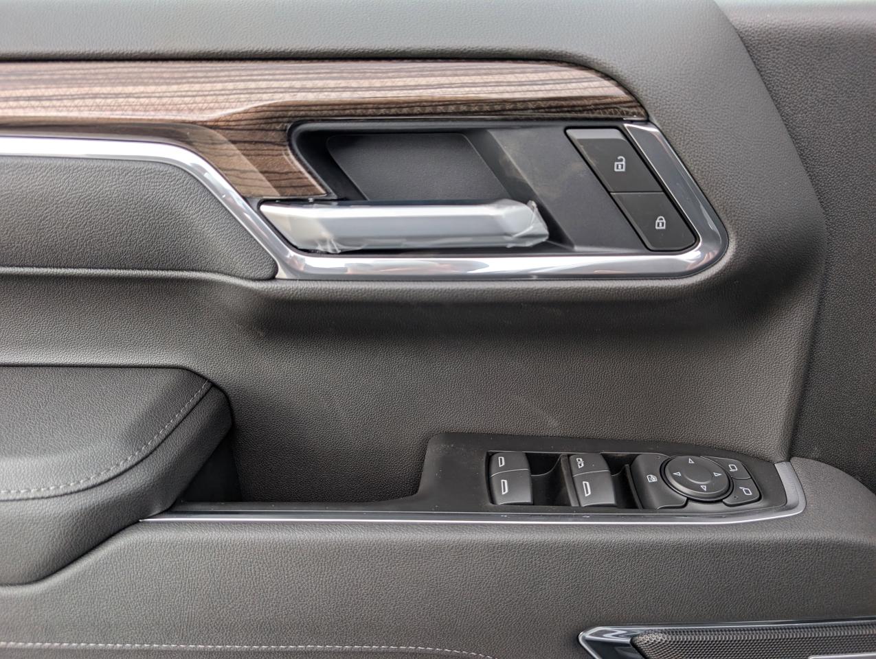 2026 Chevrolet Silverado 1500 RST Photo