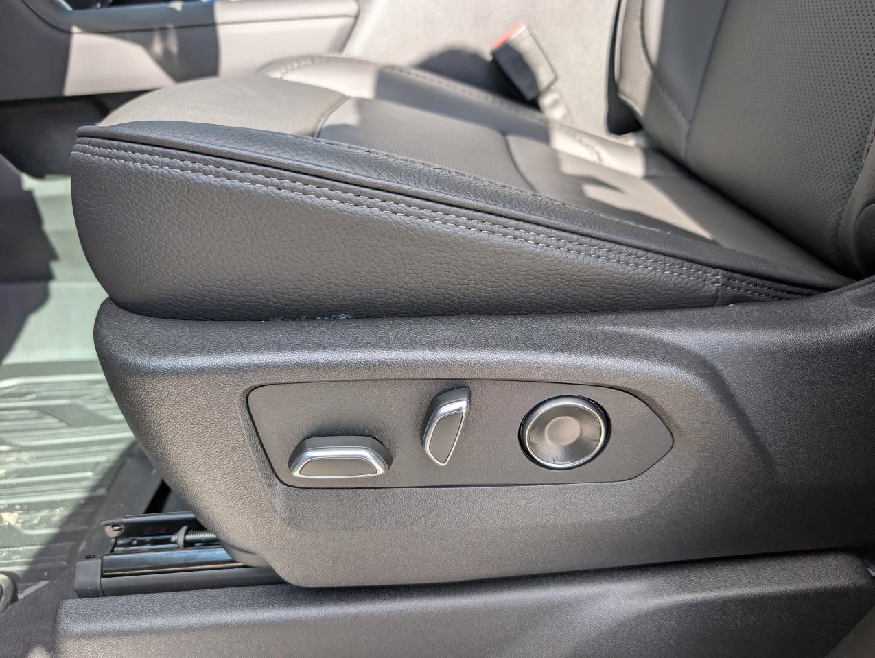 2026 GMC SIERRA 2500HD DENALI Photo