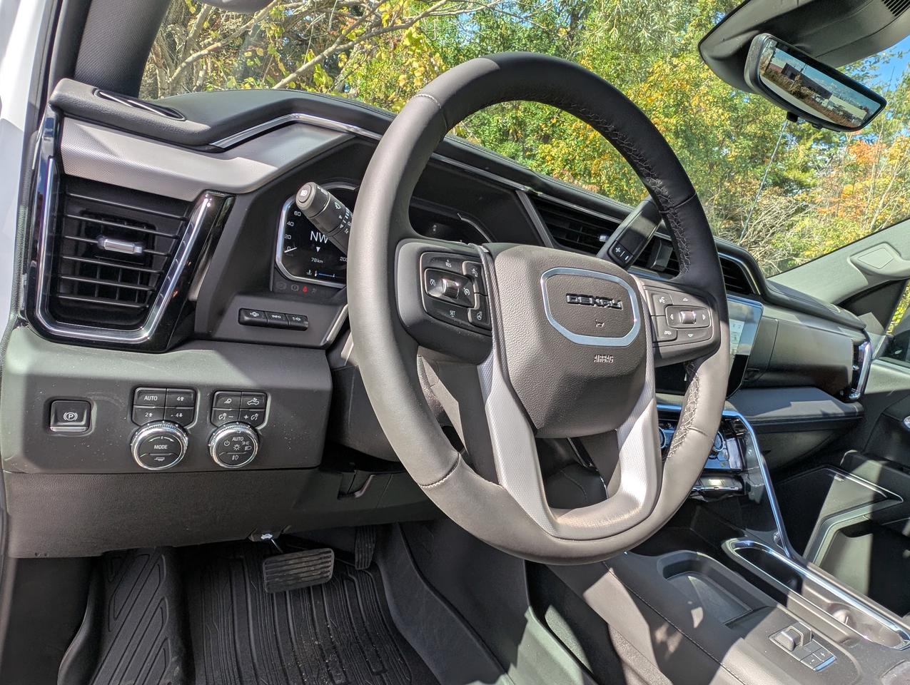 2026 GMC SIERRA 2500HD DENALI Photo