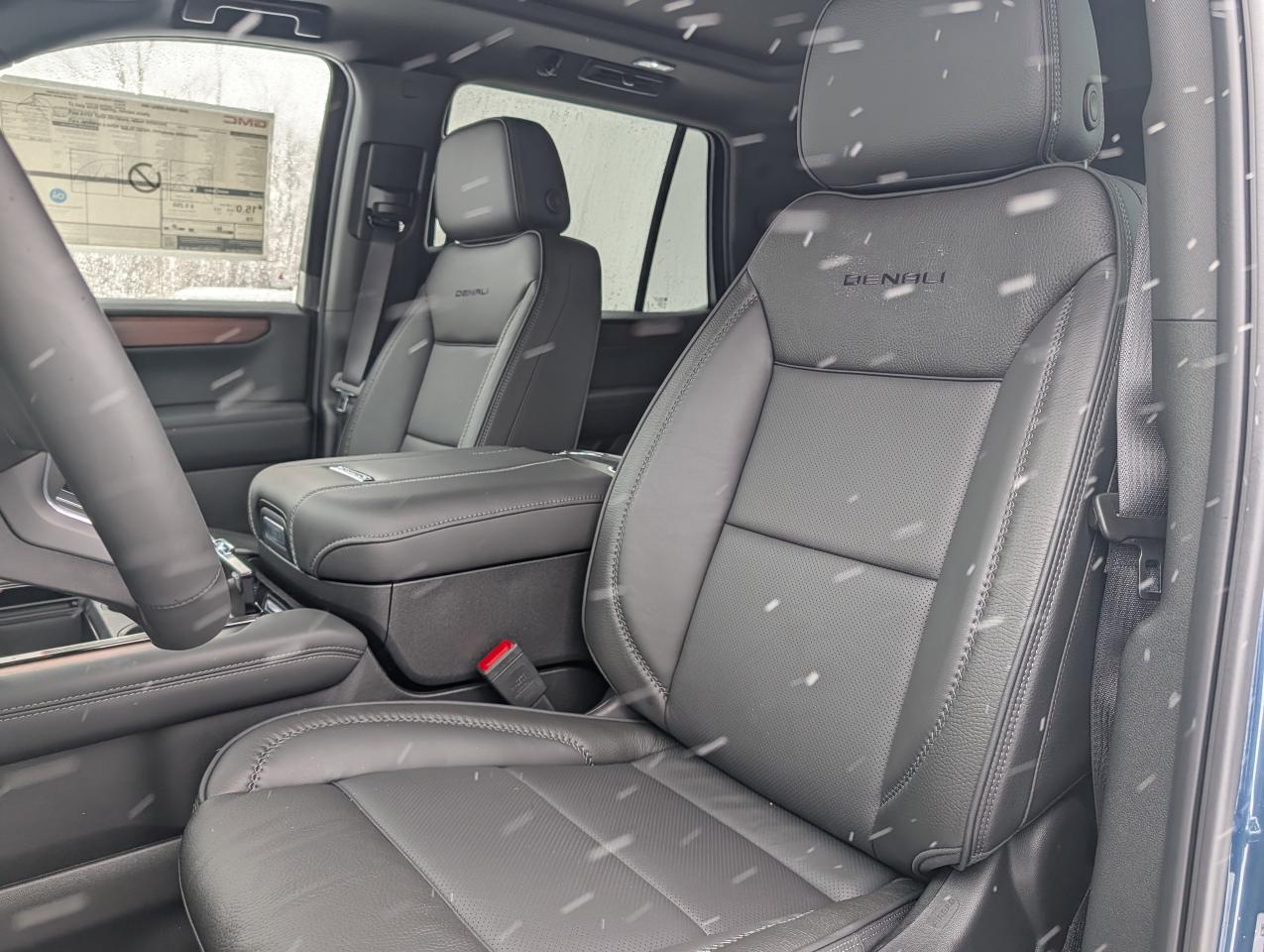 2026 GMC Yukon Denali Photo