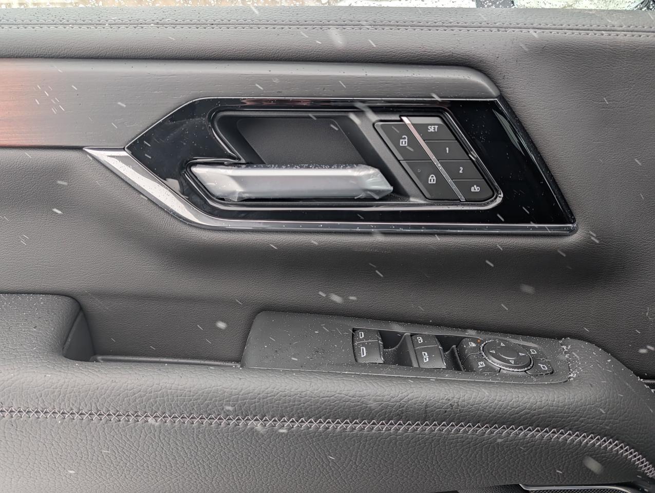 2026 GMC Yukon Denali Photo