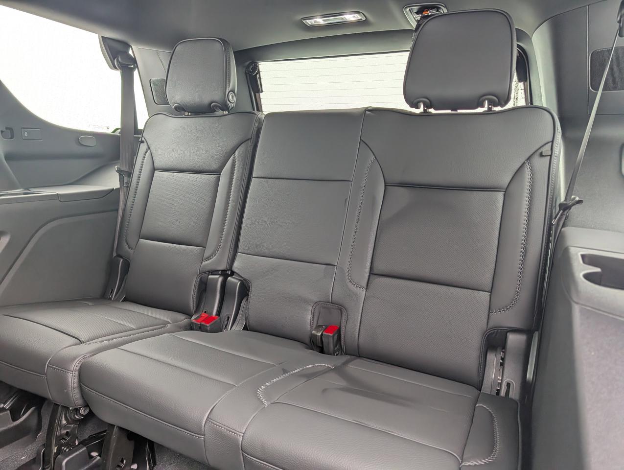 2026 GMC Yukon Denali Photo