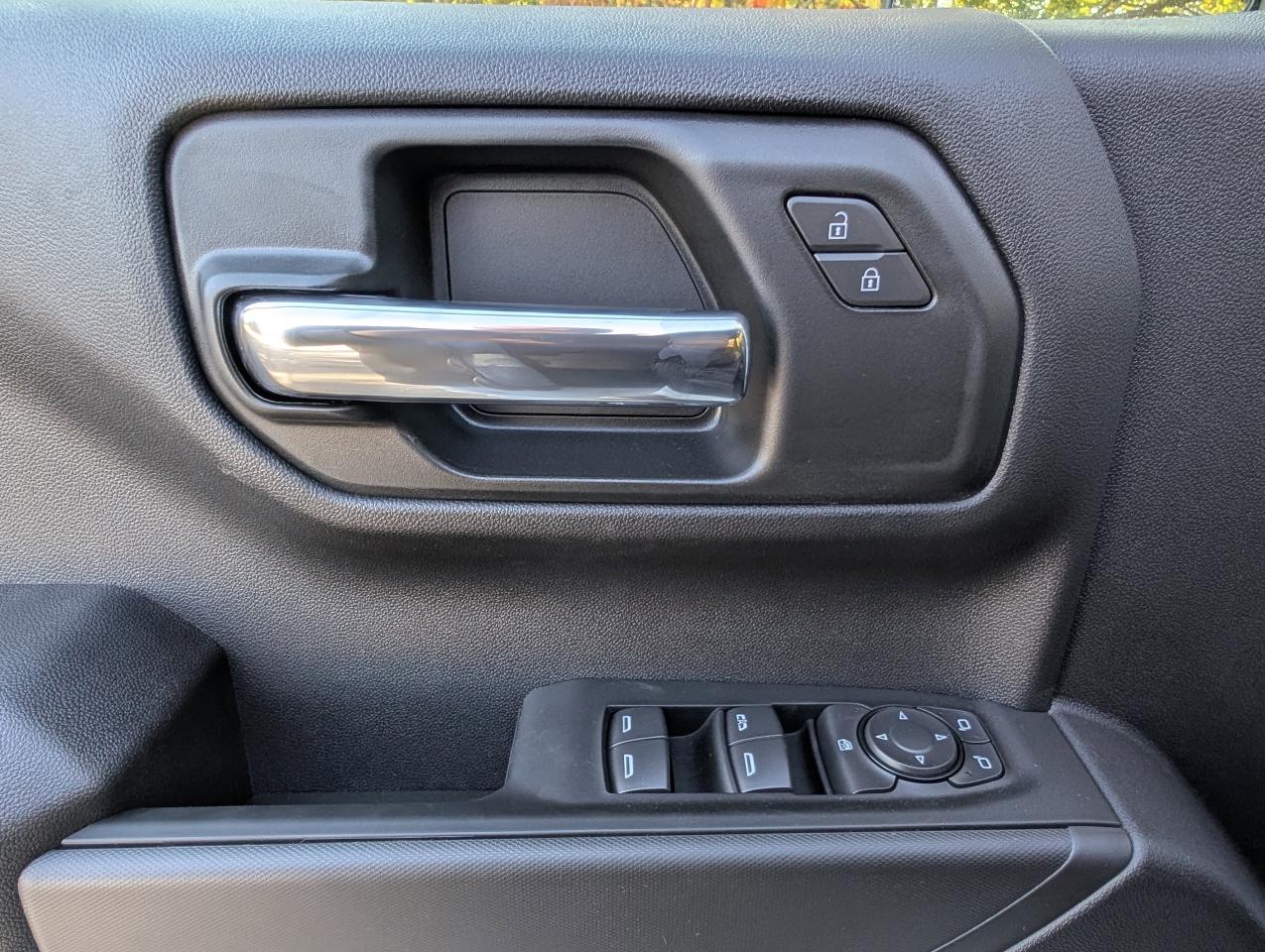 2026 GMC Sierra 1500 PRO Photo