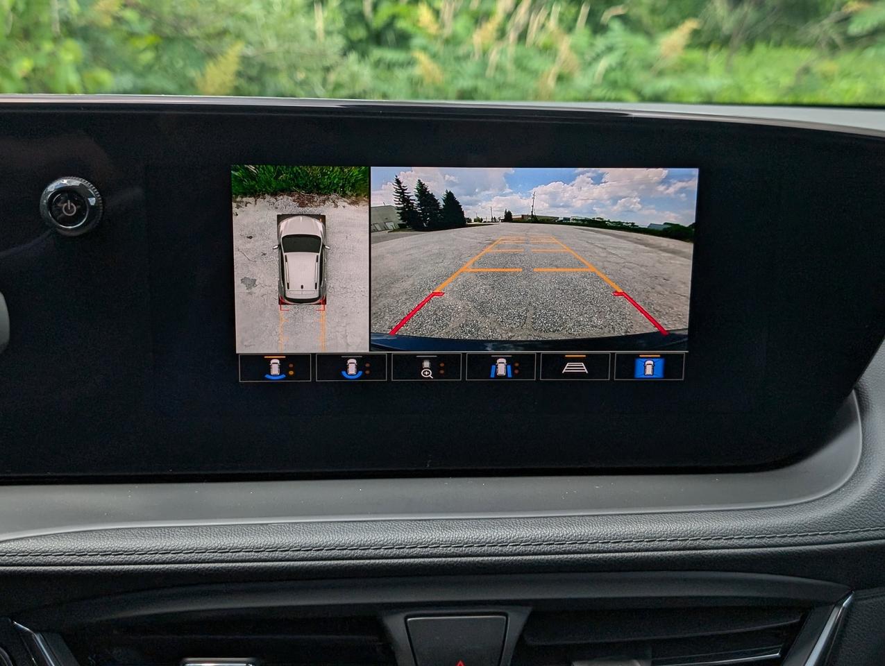 2026 Buick Encore GX Sport Touring Photo