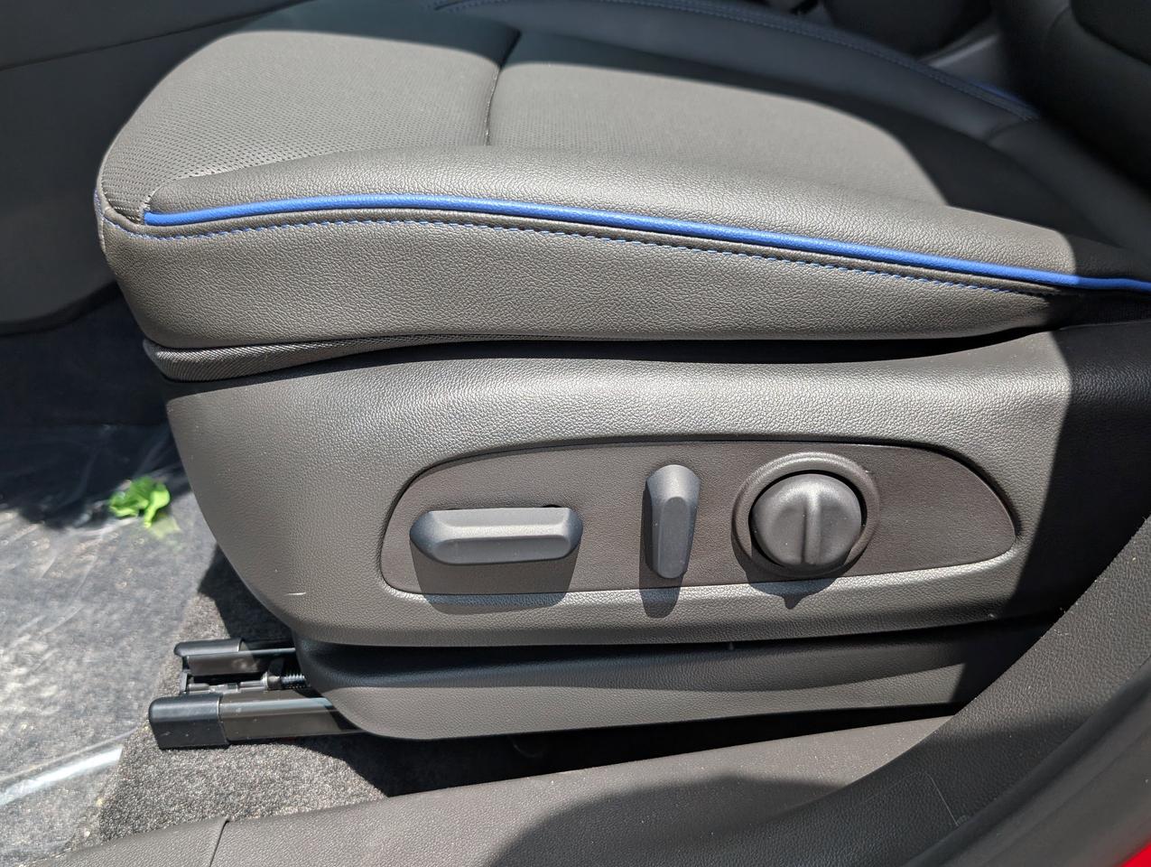 2026 Buick Encore GX Sport Touring Photo