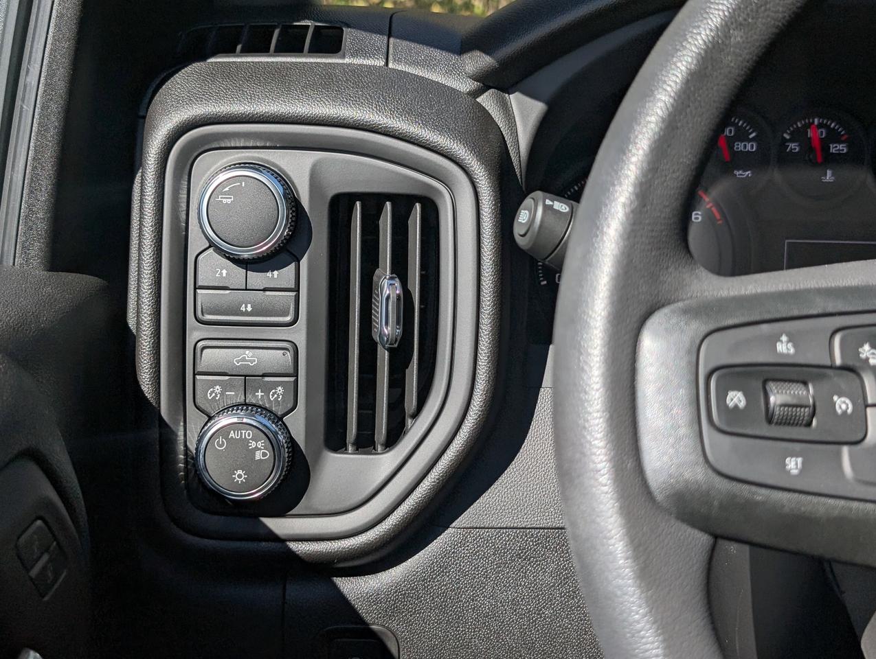 2026 GMC SIERRA 2500HD Pro Photo