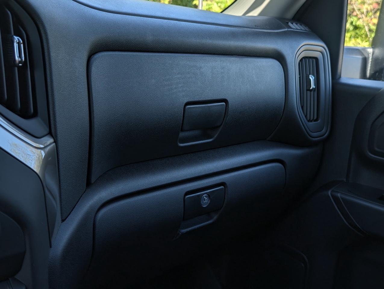 2026 GMC SIERRA 2500HD Pro Photo
