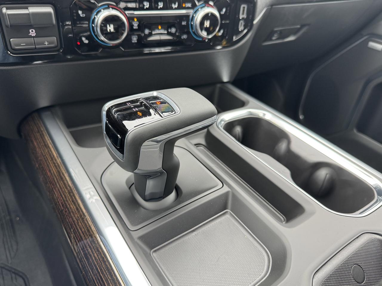 2026 GMC Sierra 1500 ELEVATION Photo