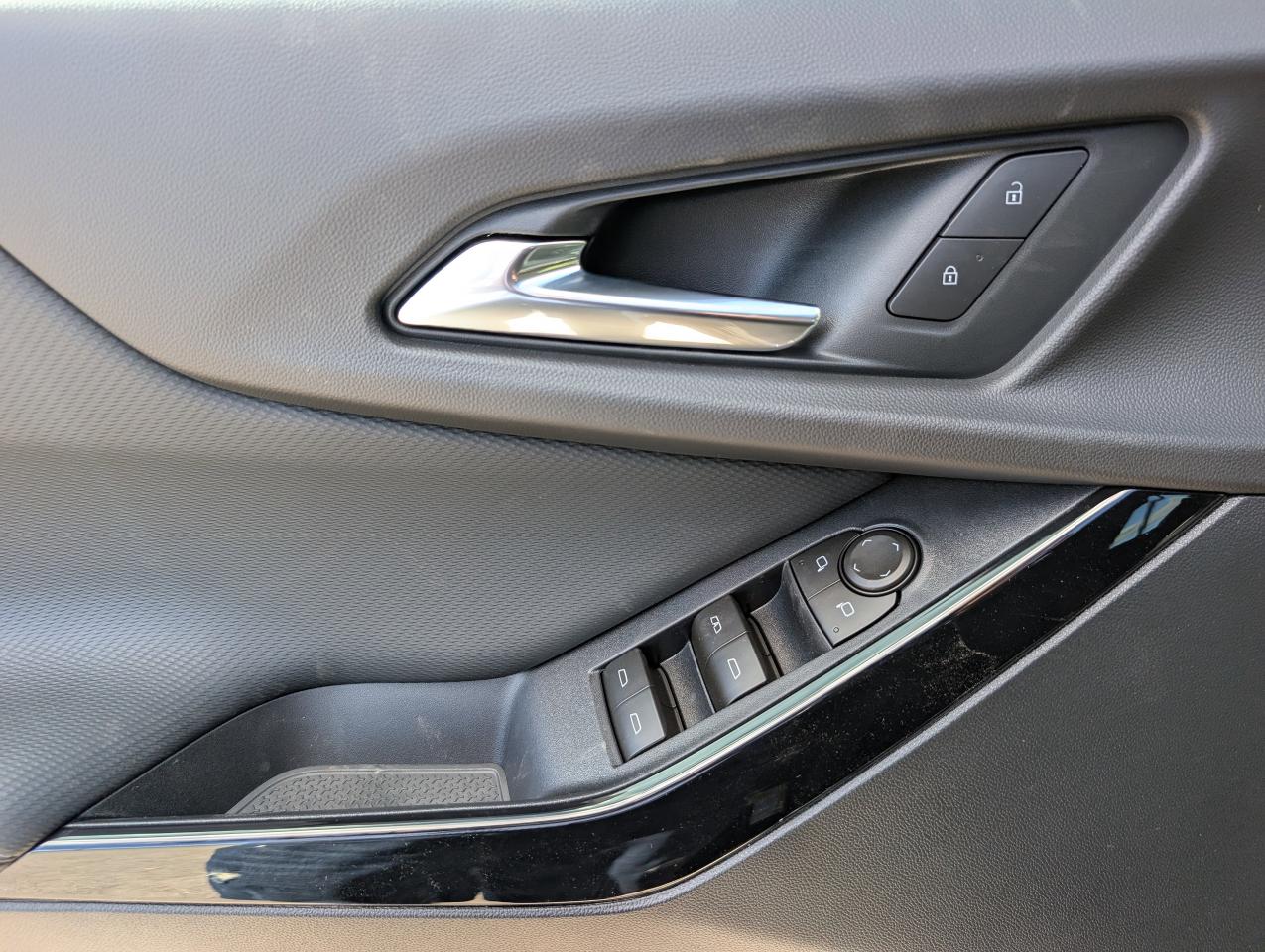 2026 Chevrolet Equinox AWD LT Photo