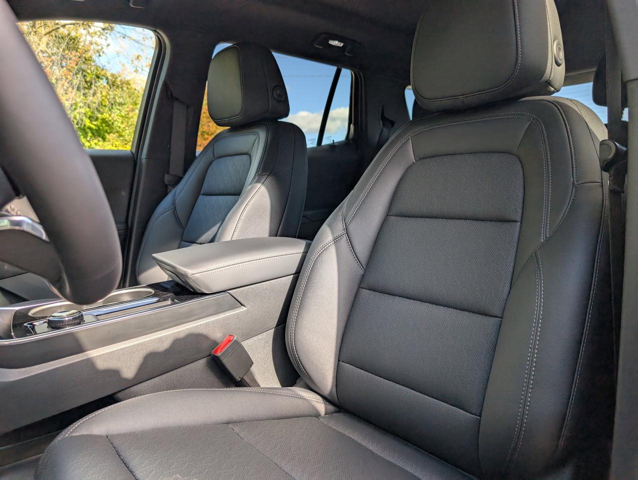 2026 Chevrolet Equinox AWD LT Photo