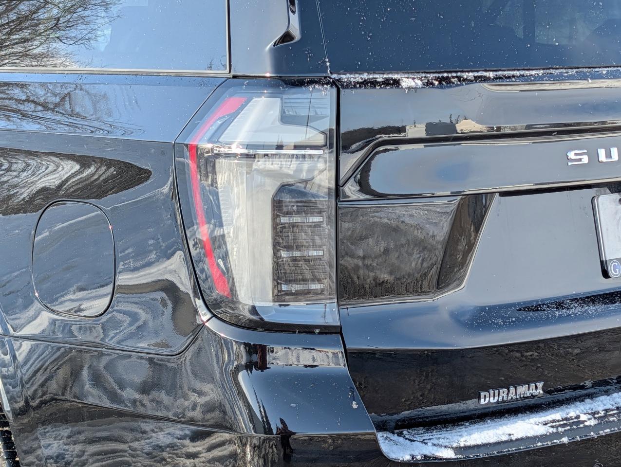 2026 Chevrolet Suburban High Country Photo