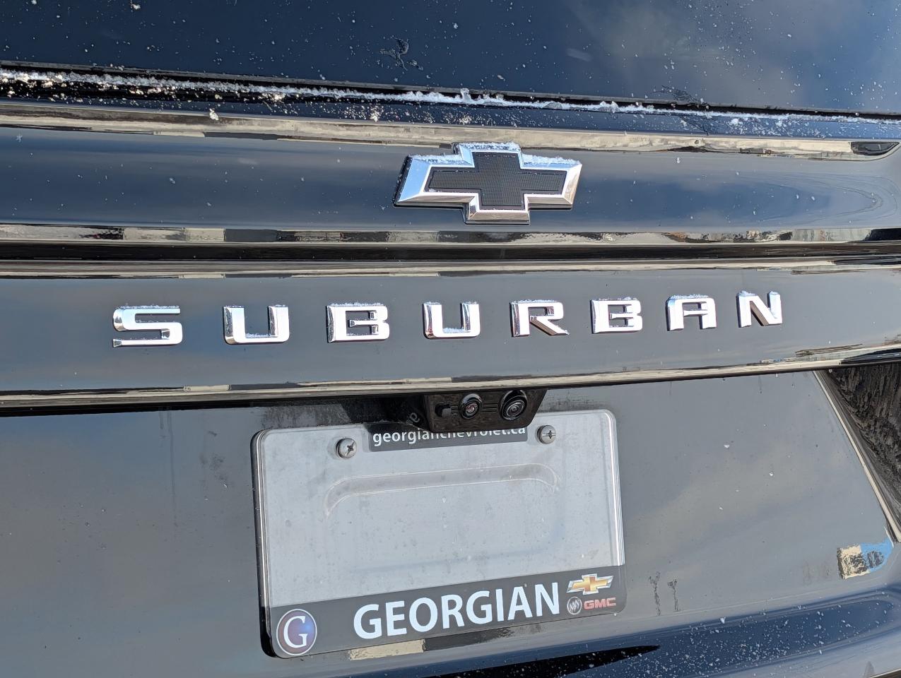 2026 Chevrolet Suburban High Country Photo